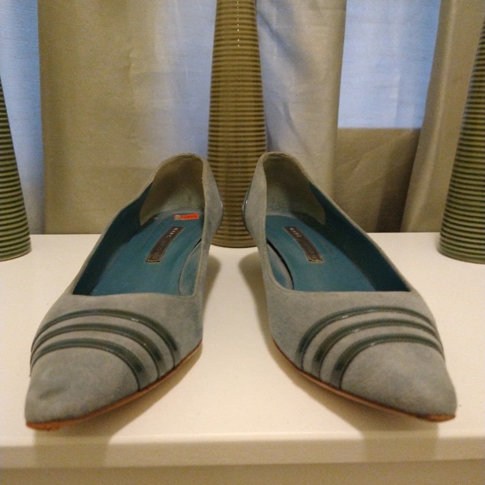 Shoes - Picture 7 of 7